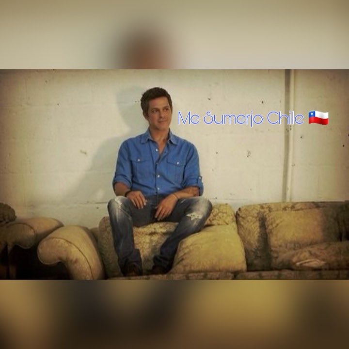 joramosc1's tweet photo. 'Quiero morir en tu veneno': “Ven, te daré todos mis sueños, que vivo de ilusiones y así no sé vivir. Si, aunque no quiera, pienso en ti…”
@AlejandroSanz @MeSumerjo_chile @ClubMeSumerjo
#Fams #Jueves #Familia #Sanzer@s #ElMundoAfuera https://t.co/cXpHrvLFYF