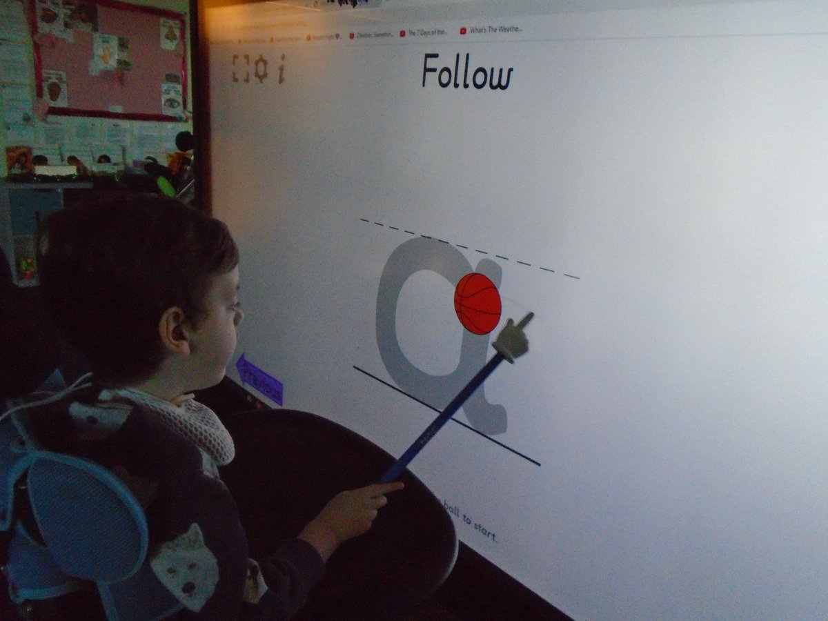 IsobelMairFC's tweet image. V enjoyed exploring the letter 'a' today using technology. #earlyliteracyskills #learningthroughtechnology