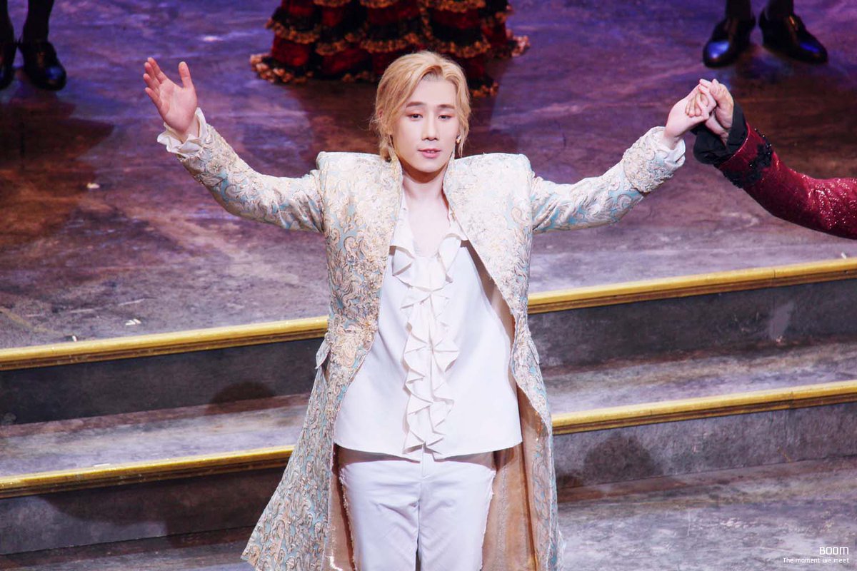 201125 #아마데우스 커튼콜데이 #성규 #김성규 #규차
볼피♡