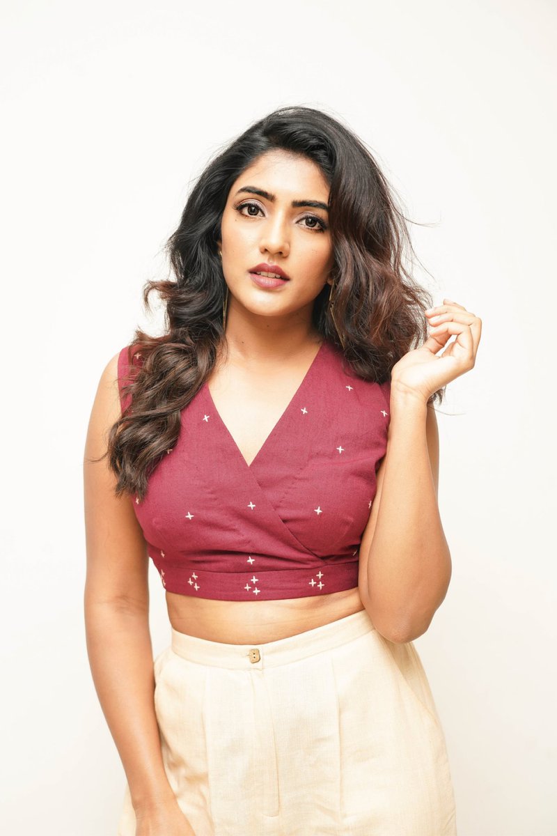 YoursEesha's tweet photo. 🥀 https://t.co/2tzdjHG4aH