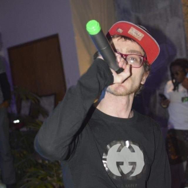 Come hangout with me on #BIGOLIVE https://t.co/P7UDuQEdZR https://t.co/kwff7BETTY<a href="/tag/bigolive"class="tags">#BIGOLIVE</a>