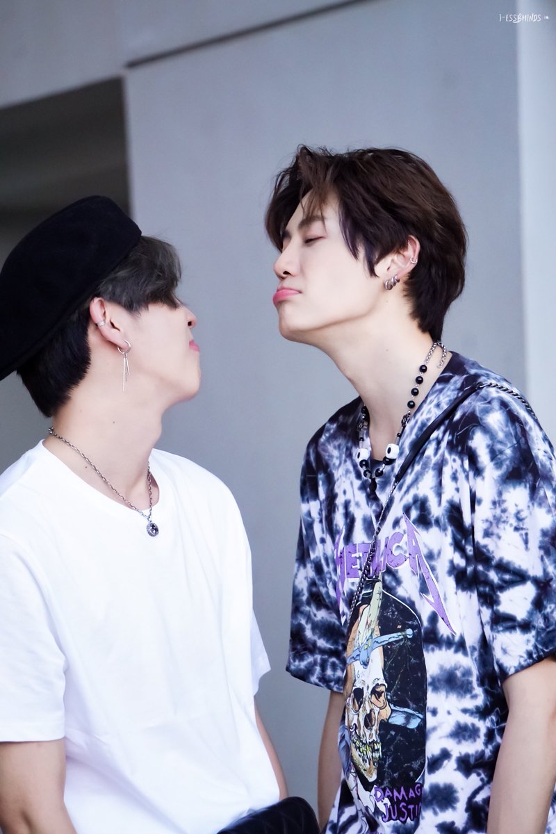 jessbminds's tweet photo. มีเด็กแสบหยอกกันค้าบ ♥️
ยังกับแฟนน แง้ 

@bb0un @Prem_space 

#บุ๋นเปรม
#bb0un 
#prem_space https://t.co/ESn3EV3GZA