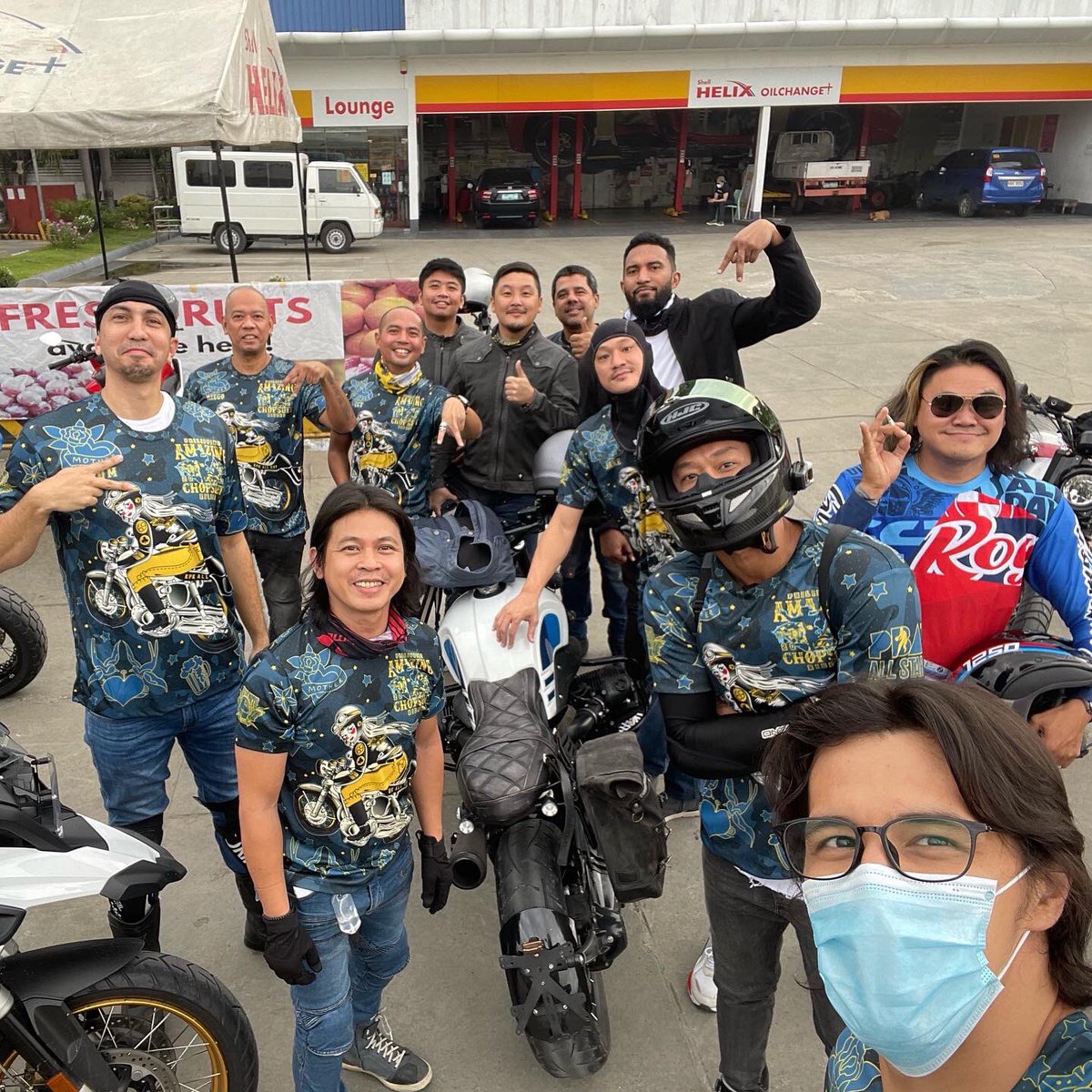JinnoRufino's tweet photo. Been wanting to do this ride for about a year now. Almost backed out coz didn’t sleep well last night. Thanks for convincing me to push through and making alalay guys! 💪🏽 Amazing Laguna Loopy Ride got Real. From the city, to the mountains, to the sea. #JinnoMoto #ClubAmazing https://t.co/EJ80wheAmj