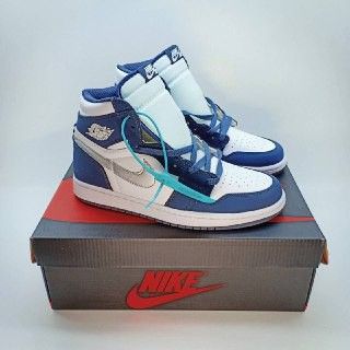 ProjekUsaha's tweet photo. Saya menjual Sepatu nike air jord... seharga Rp659.000. Dapatkan di Shopee sekarang! https://t.co/t3uz4VuweN #ShopeeID https://t.co/LuM0jN2FZi
