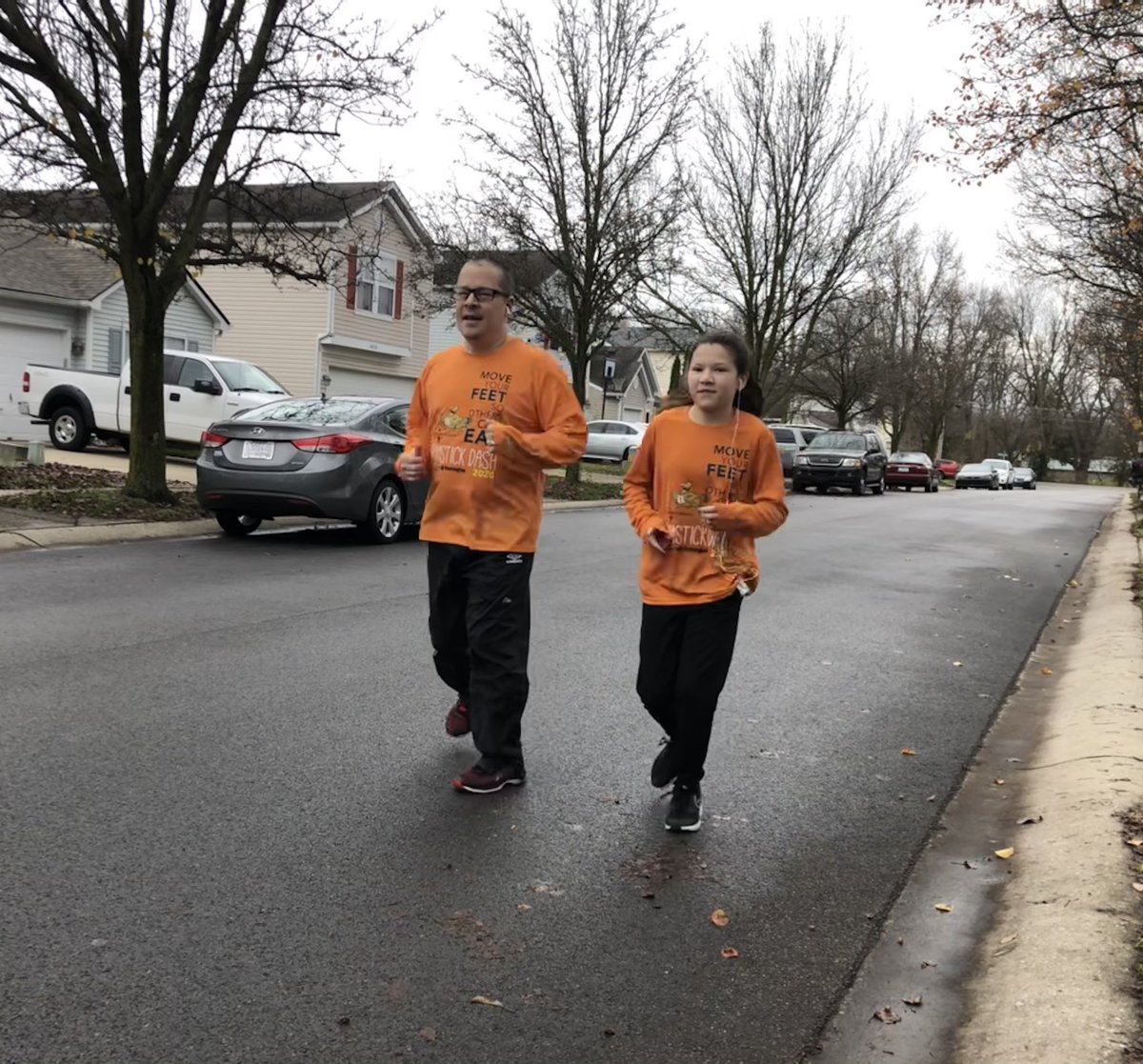 otsu2016's tweet photo. Kicking off Thanksgiving by running the virtual Drumstick Dash. Not the same as running it with 1000’s of people, but still a great time. I hope everyone has a great Thanksgiving and enjoys time with your family! #VirtualDrumstickDash #DrumstickDash @DashIndy https://t.co/IBkG2r2N6Z