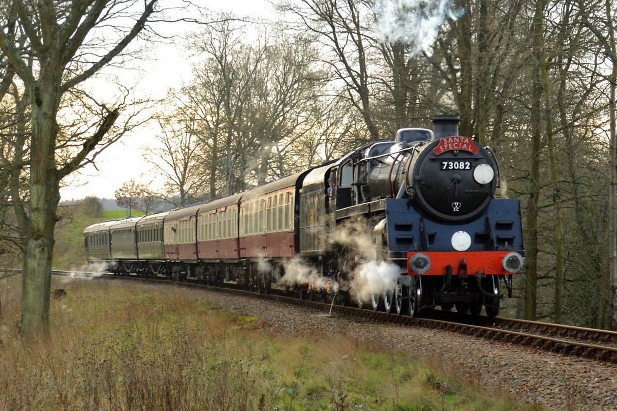 Following the latest Government announcement today, we will be releasing updated information tomorrow in regards to our upcoming services.
Please keep an eye on our website and social media channels for updates.
Photo: Steve Lee https://t.co/Bi1HD7rUQF