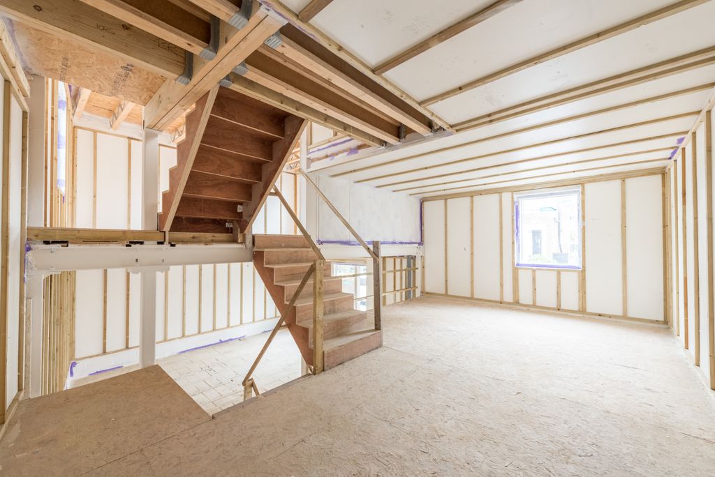 UnboxedHomes's tweet image. The #SplitLevel design in our #custombuild shell homes mean that your home will feel open and bright. Download a brochure here buff.ly/2V4Kypj

#selfbuild #design #housedesign #architecture #fitout #interiordesign #buildyourownhome #bespoke