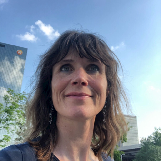 VVMBureau's tweet photo. Op #Relevant2020 gaat @NilsRosmuller @IFVtweet in gesprek met Evelien Babbé @VNGemeenten, @adnederlofgld @IPO_Proincies en Ingeborg Absil @Min_IenW. Hoe zien zij de relatie met andere werkvelden irt de integrale benadering van de #Omgevingswet? https://t.co/WMgdRlUnhn @extveilig https://t.co/NAEyN2kMGg