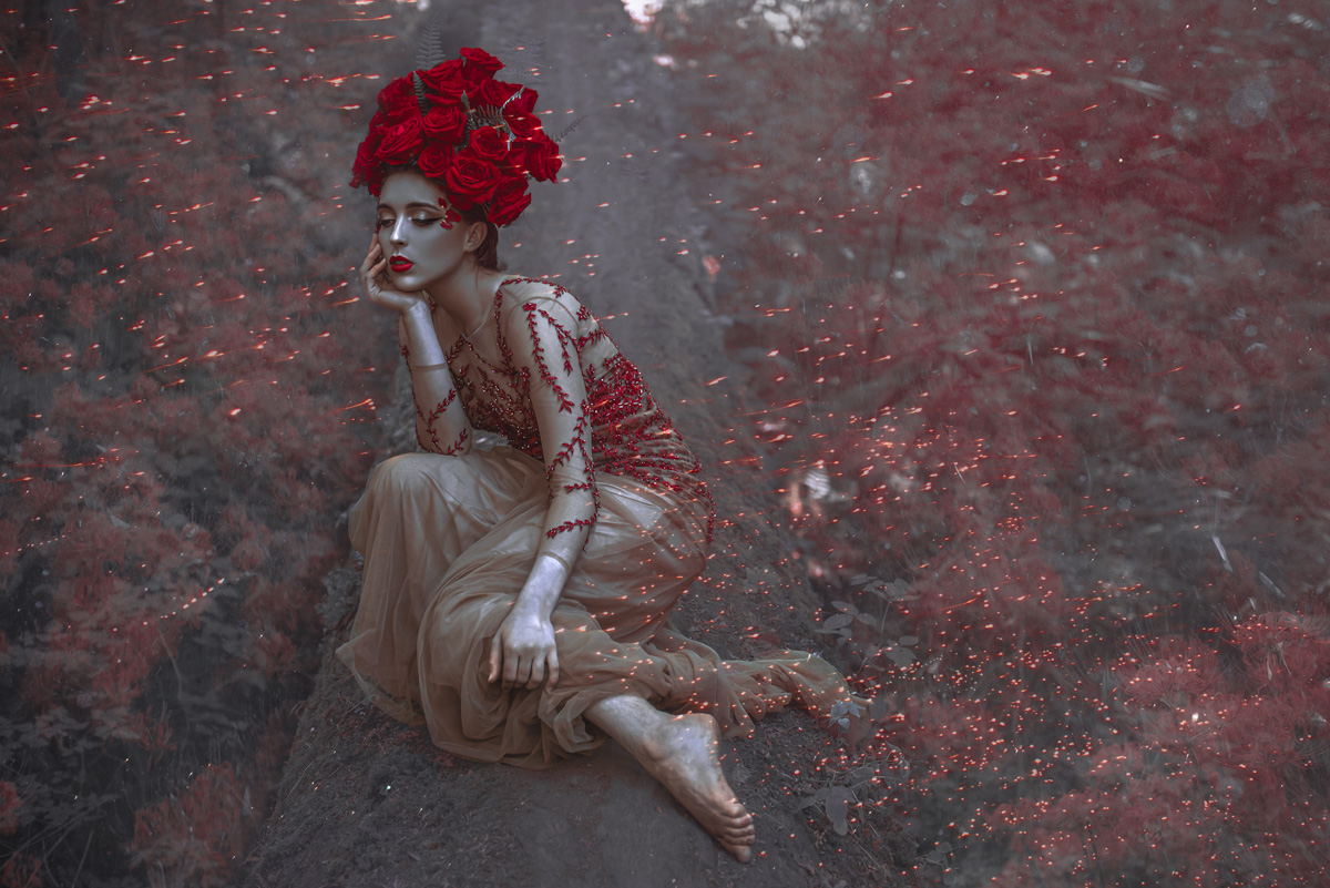 “Higanbana” —
Photographer: Jiamin Zhu - JaJasgarden <a href="/jajasgarden/">Jiamin Zhu</a>
Designer: Dream Dresses by P.M.N
Makeup: Francesca Belgrano
Model: Ava J. Holmes

#DarkBeauty #DarkBeautyMag #fashion #photography