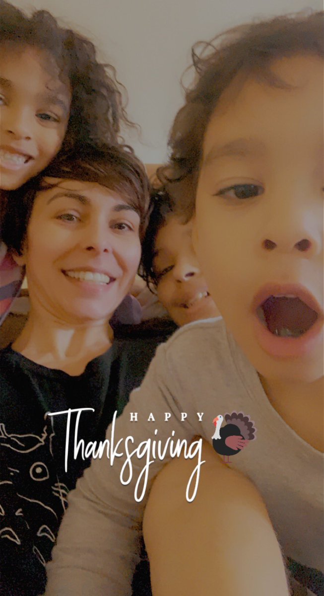 allypichempuck's tweet photo. Celebrating Thanksgiving with our crew at home #ThanksgivingDayParade #MacysParade #VerizonLive https://t.co/ZB2ioVtuOX