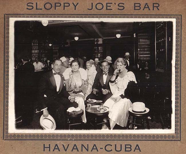 Cuba's income distribution compared favorably with that of other Latin American societies. It had a thriving middle class of great prosperity and a rather "progressive" social mobility.