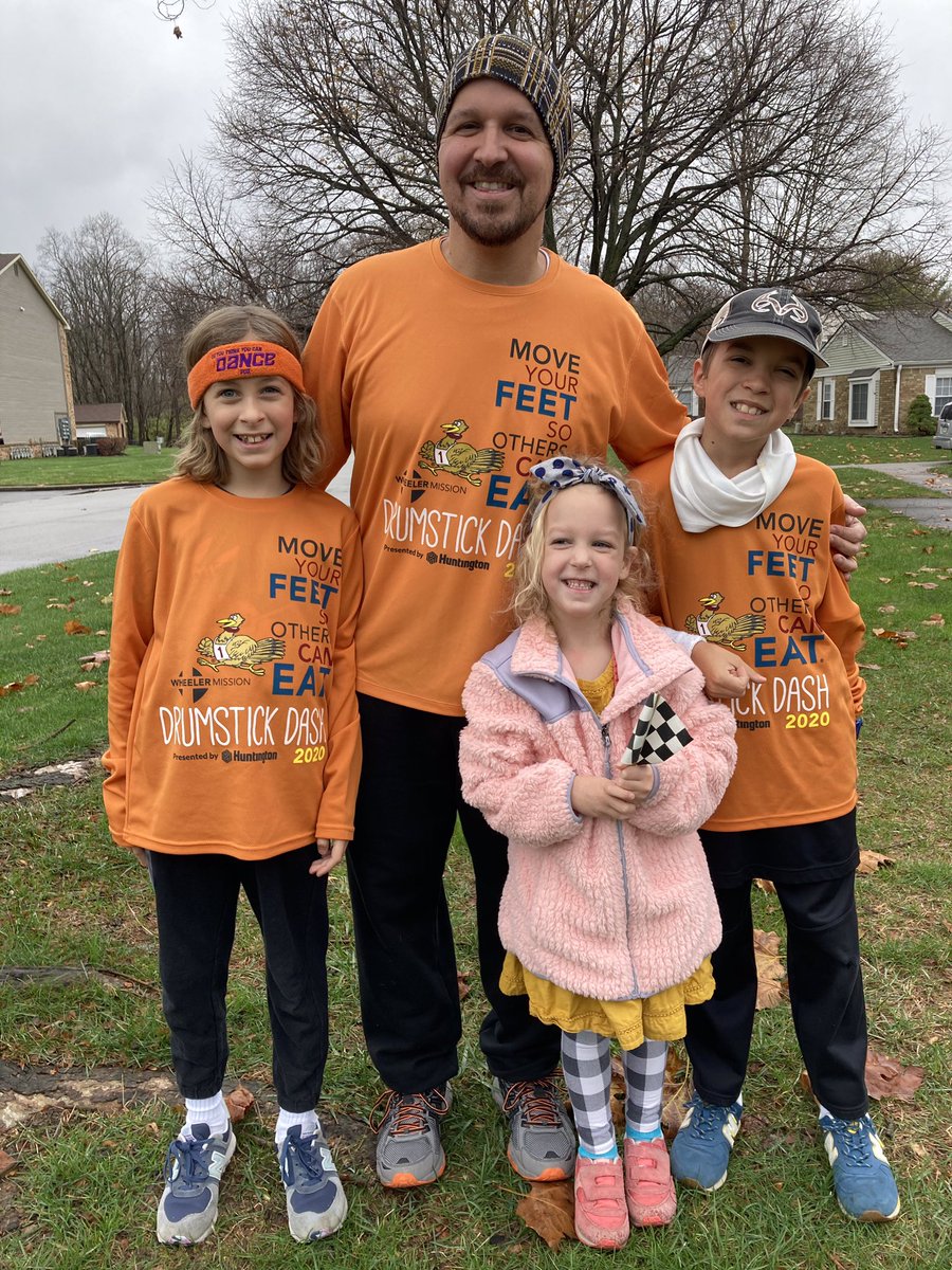 AdamBartelsNews's tweet photo. So thankful for my little #dashers as well as our little cheerleader! Grateful & humbled to support @WheelerMission! Praying for all the men, women & children experiencing homelessness, as well as the Wheeler staff! @DashIndy
#VirtualDrumstickDash #DrumstickDash #ADashOfThanks https://t.co/9IR1qq0rLx