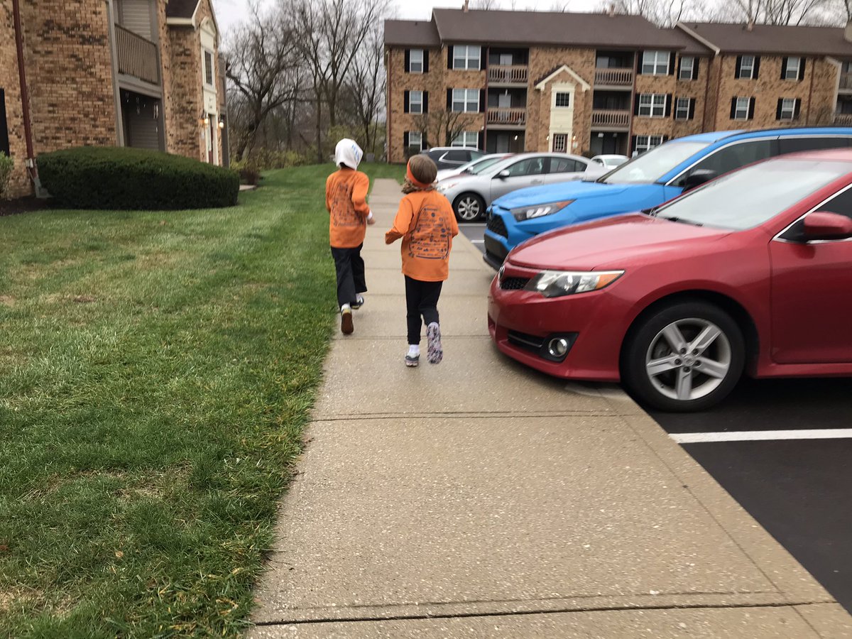 AdamBartelsNews's tweet photo. So thankful for my little #dashers as well as our little cheerleader! Grateful & humbled to support @WheelerMission! Praying for all the men, women & children experiencing homelessness, as well as the Wheeler staff! @DashIndy
#VirtualDrumstickDash #DrumstickDash #ADashOfThanks https://t.co/9IR1qq0rLx