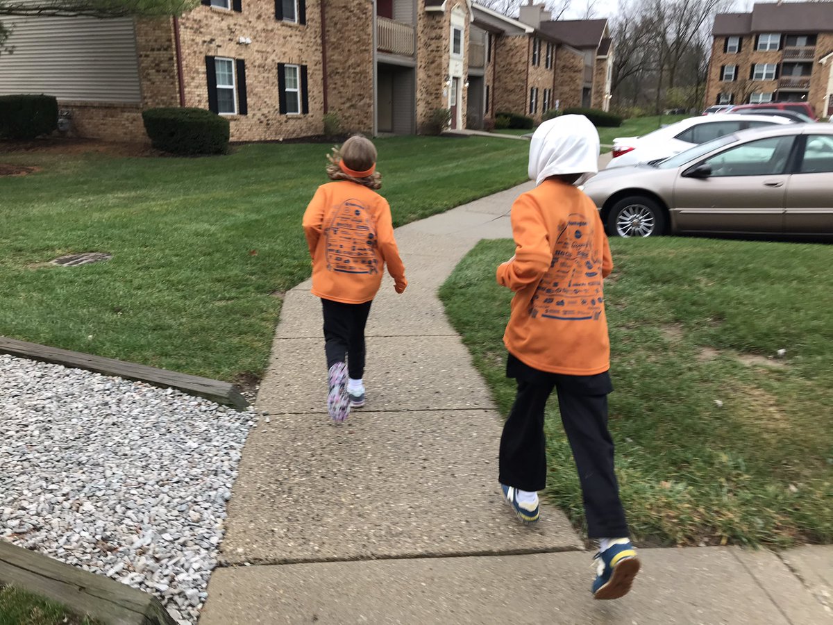 AdamBartelsNews's tweet photo. So thankful for my little #dashers as well as our little cheerleader! Grateful & humbled to support @WheelerMission! Praying for all the men, women & children experiencing homelessness, as well as the Wheeler staff! @DashIndy
#VirtualDrumstickDash #DrumstickDash #ADashOfThanks https://t.co/9IR1qq0rLx