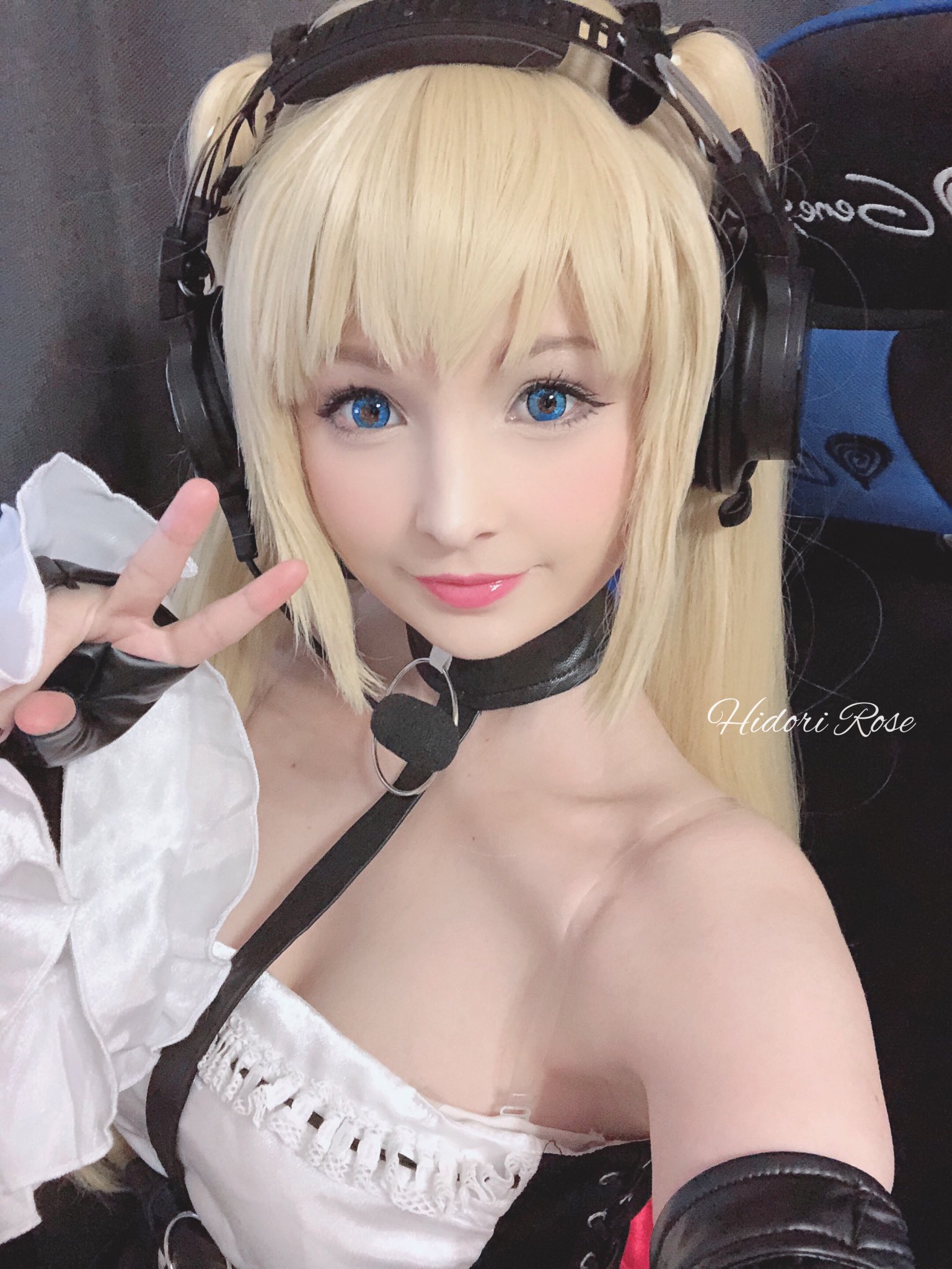 1 pic. Streaming the new Azur Lane  x DoA event as Marie Rose today ! 

https://t.co/O0zEJlqEPK https://t