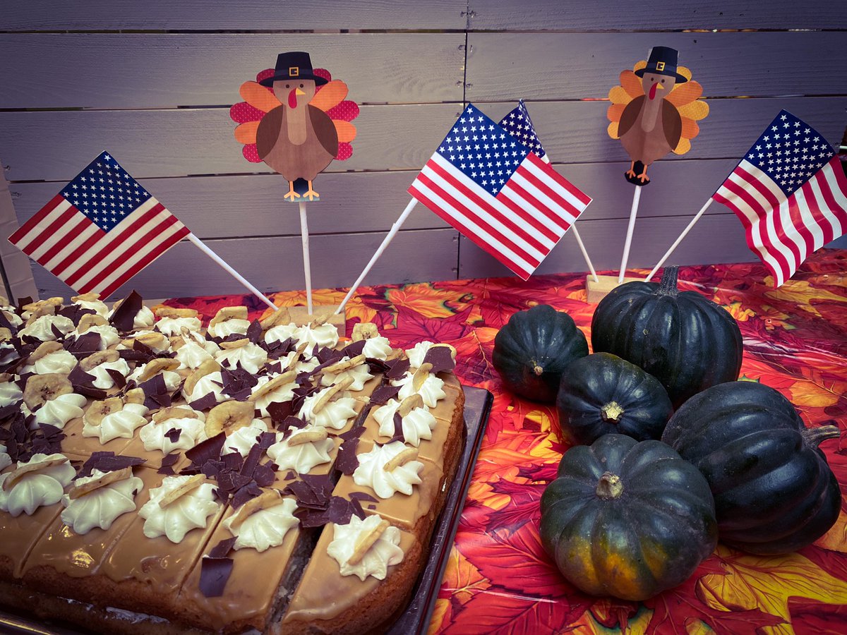 royalhospitals1's tweet photo. Happy #Thanksgiving2020 - today we celebrated this American holiday with a traditional #Thanksgiving lunch. @RHSSuffolk #partofrhs #rhskitchen https://t.co/afZCVo9tdB