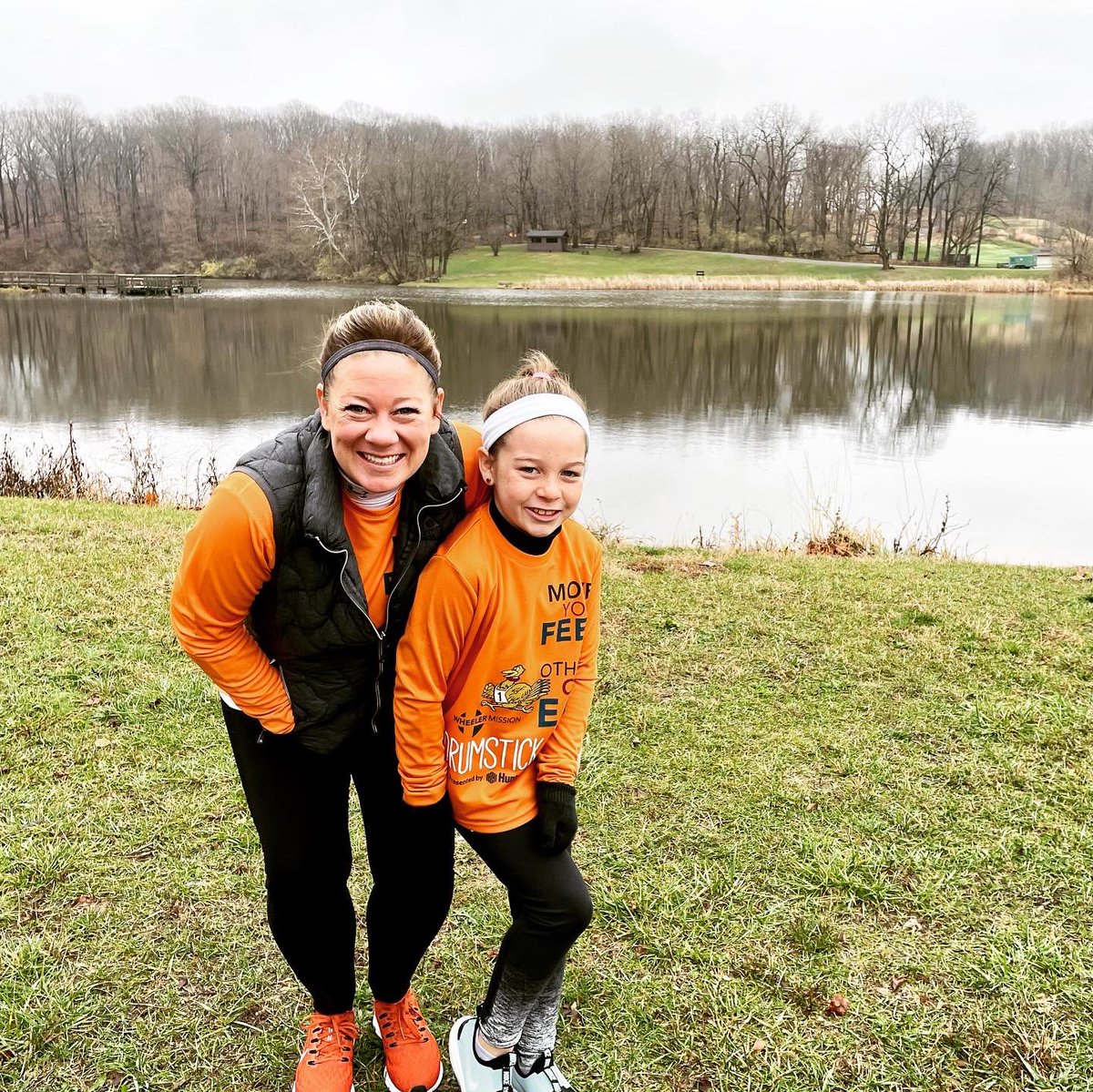 LindShaurette's tweet photo. Our Drumstick Dash experience was a little different this year, but I am grateful that we are all healthy and able to run through one of our favorite outdoor spots. Happy Thanksgiving everyone! #VirtualDrumstickDash #aDashofThanks #FortHarrisonStatePark https://t.co/ppIvTtrnid
