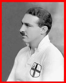 #rugby history Born today 26/11 in 1899 : Ron Cove-Smith (England) rugby v Ireland in 1922, 1923, 1924, 1925, 1927, 1928, 1929 https://t.co/aG2IwX0wTU https://t.co/03FRXT3nY0