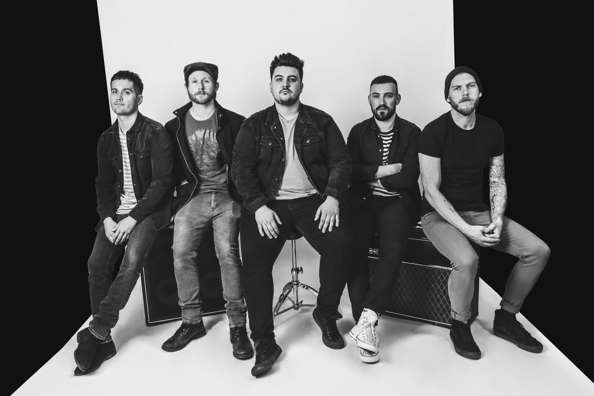 Tuneful alt-rockers <a href="/GlassWaves20/">Glass Waves</a> are featured as part of <a href="/punktastic/">Punktastic</a> 's #pickup - thepickup.punktastic.com/tracks/glass-w…