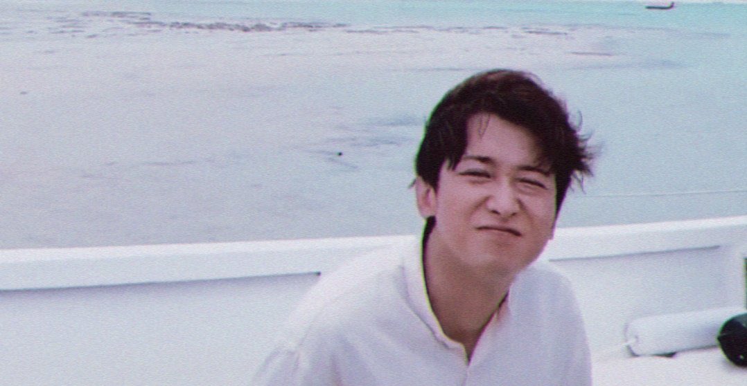 ARASHI110316's tweet photo. 大ちゃん誕生日おめでとう💙🐟
40歳には見えないぐらい若々しすぎるし可愛いよ…💗
嵐のリーダーで居続けてくれて…ファンを愛してくれて…本当にありがとう。大ちゃんの美声は世界一です🌎

大ちゃんが笑顔でこれからも過ごせますように…。これからも5人で一緒に過ごしてね♬︎♡

#大野智誕生祭 https://t.co/xBEUfKOf86