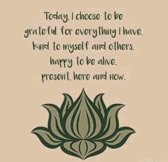 burnwithinyoga's tweet photo. Thanksgiving mantra.... https://t.co/lLas3G0th7