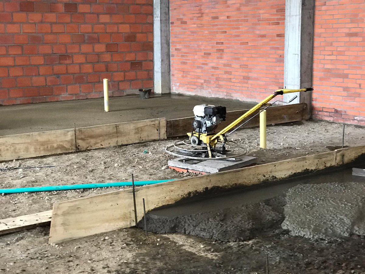 BancoNeiva's tweet photo. ¡Todavía puedes formar parte de esta hermosa obra! Únete donando material de construcción en la Calle 23 sur No 5 -101 Zona Industrial o también puedes realizar tu aporte en la Cuenta de Ahorro de Bancolombia No 941000003-06.

Para mayor información 
Celular : 3112647951 https://t.co/Cyy9MWXyL3