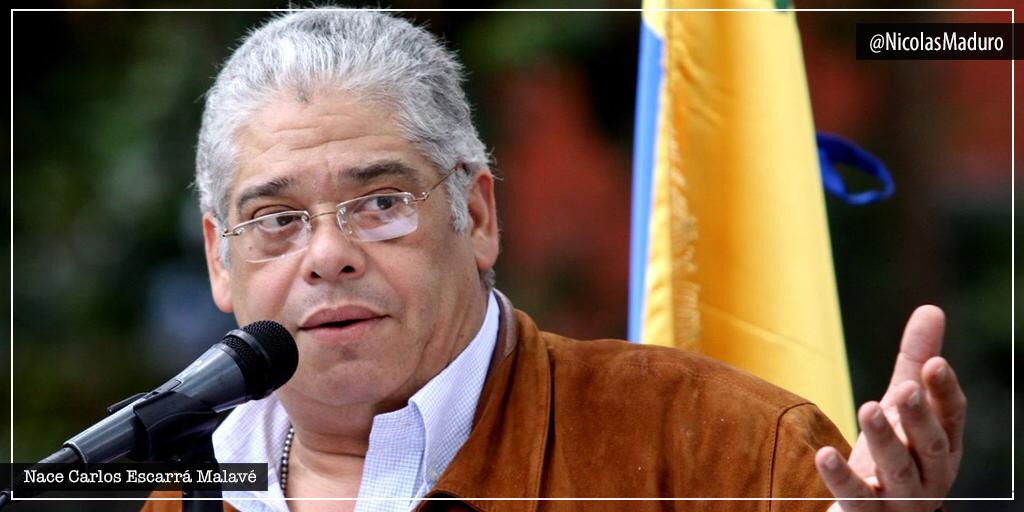 NicolasMaduro's tweet photo. Recordamos el natalicio de nuestro hermano de lucha Carlos Escarrá Malavé. Patriota revolucionario que transformó el derecho en una herramienta para alcanzar la justicia social. Su rectitud y compromiso con el pueblo, es ejemplo y guía para los nuevos parlamentarios de la Patria. https://t.co/ZoWmEsJbY6