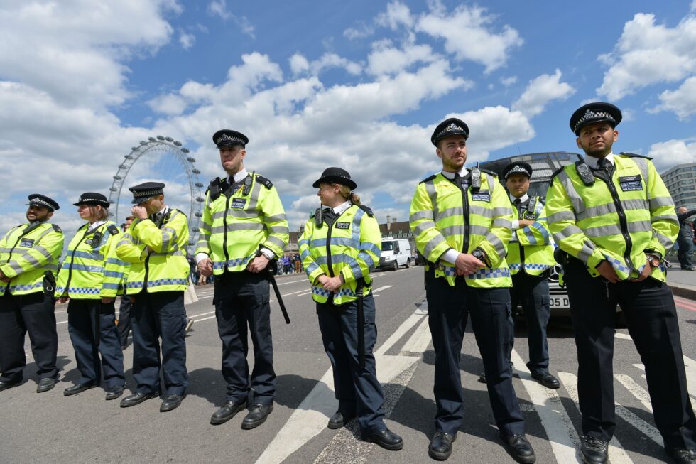 Britain's Conservative government is planning to introduce major changes to public order legislation to crack down on protests, under a new “Protection of the Police and Public Bill” planned for 2021  https://netpol.org/2020/11/26/government-plans-major-crackdown-in-2021-on-the-right-to-protest/