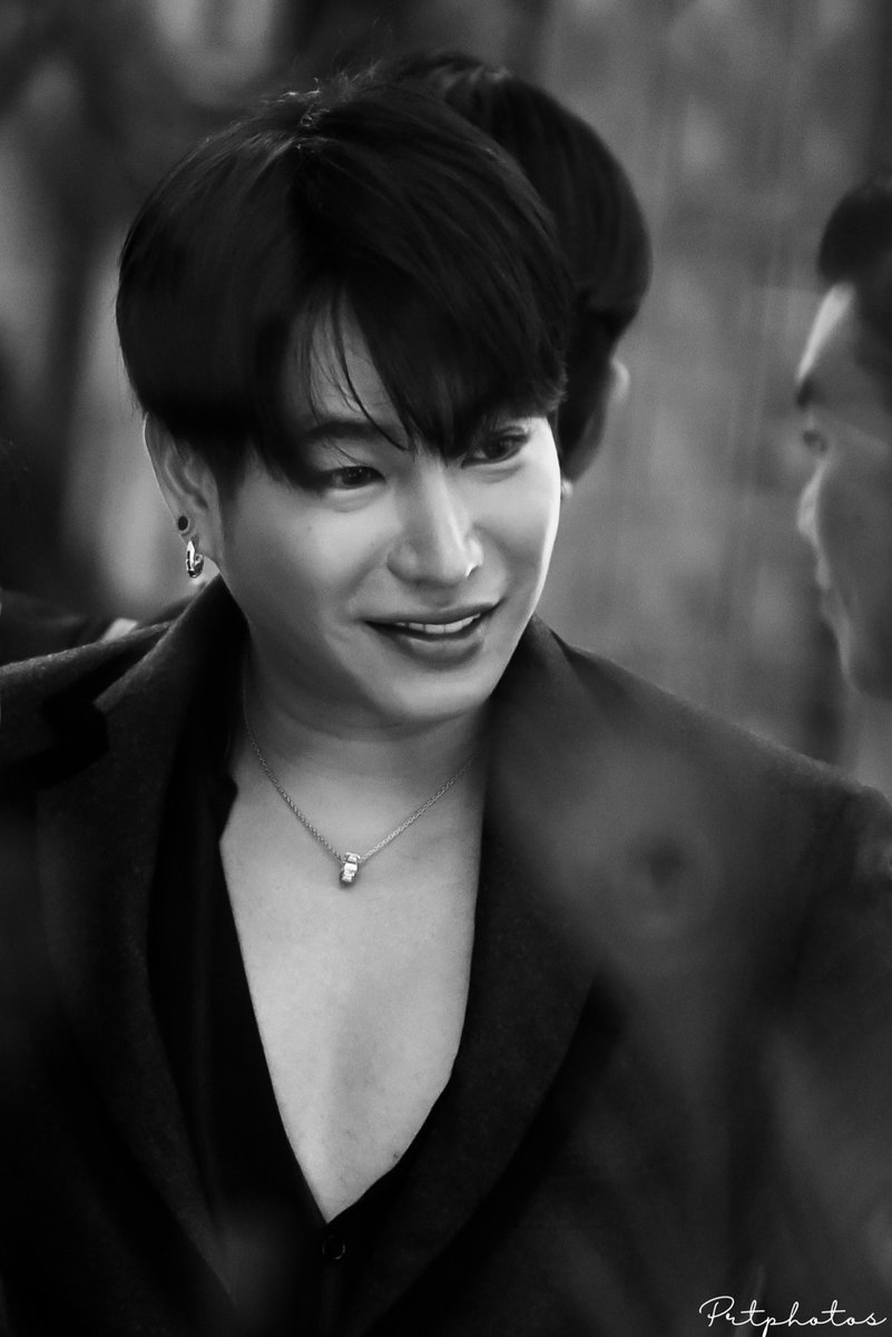 prtphotos_bkk's tweet image. ถ่ายผ่านกระจกเอาขออภัย

#MoreThanAWish
#BvlgariThailand
#เป๊กผลิตโชค
#peckpalitchoke
#prtphotos
#palitgallery
#BvlgarixPeck