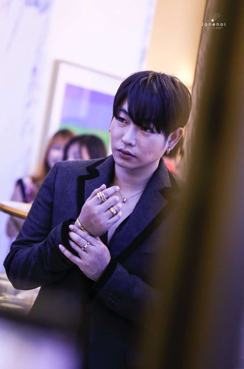 Janenoiiii's tweet image. ขอแคปชั่นที เกินจะบรรยาย 
#BvlgarixPeck  
#MoreThanAWish 
#BvlgariThailand 
#เป๊กผลิตโชค 
#PeckPalitchoke
#palitgallery
#snapbyJN