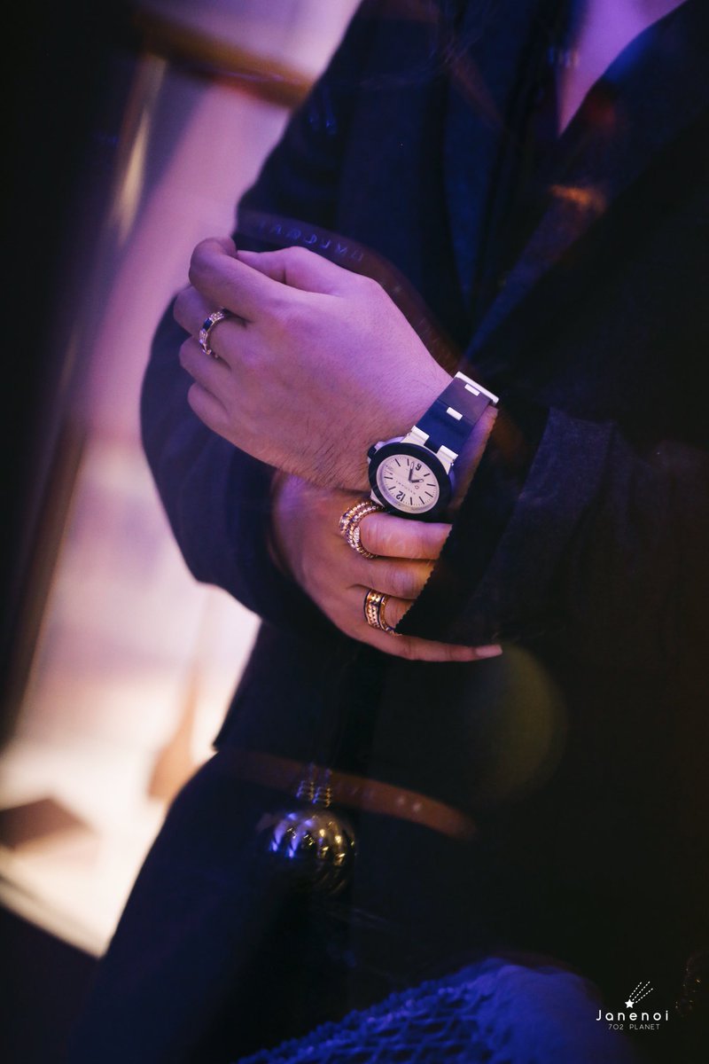 Janenoiiii's tweet image. ขอแคปชั่นที เกินจะบรรยาย 
#BvlgarixPeck  
#MoreThanAWish 
#BvlgariThailand 
#เป๊กผลิตโชค 
#PeckPalitchoke
#palitgallery
#snapbyJN