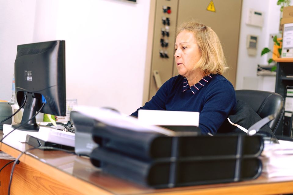 Si a la hora de realizar un pedido en rebesa.com tienes dudas, ¡consúltanos sin compromiso!

☎️ 968200901
📩 webservice@rebesa.com

Llevamos más de 70 años ofreciendo las mejores calidades en repuestos para moto 🏍️ ¡y nuestros profesionales son expertos en el sector!