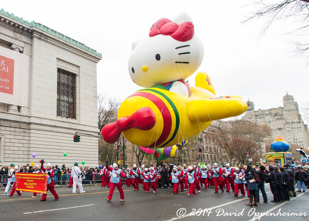KCSMilitary's tweet photo. Holiday Math: The Math, Science, Balloons & Macy’s Thanksgiving Day Parade. #Macymath https://t.co/oXVHmwjt9X https://t.co/fldjL7Wa4j