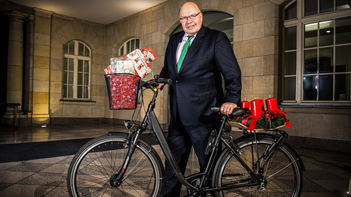 Roman Wagner On Twitter Altmaier Fahrrad Kalender 2021 Ein Thread Dezember