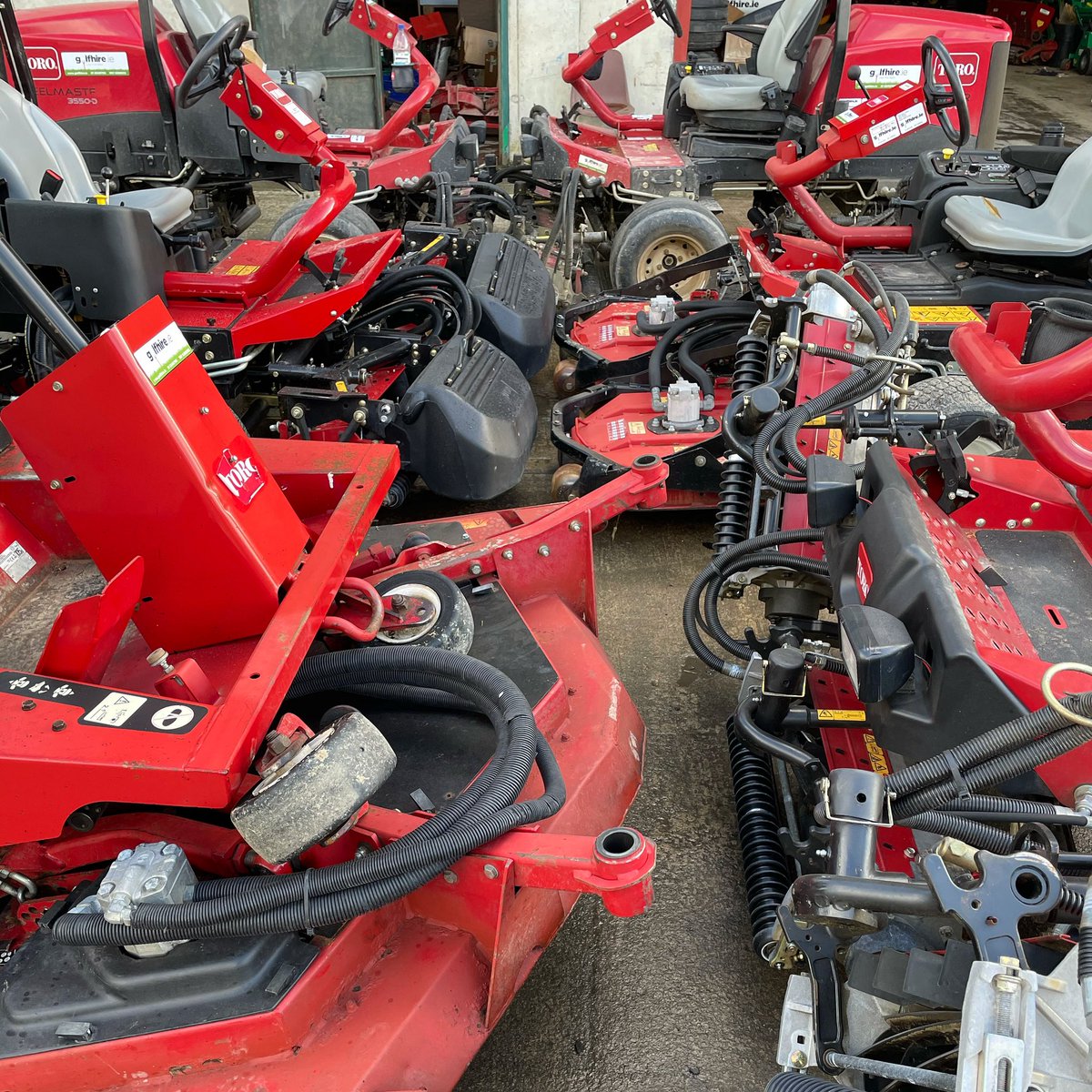 Can you name all the Toro machines in this picture by model??