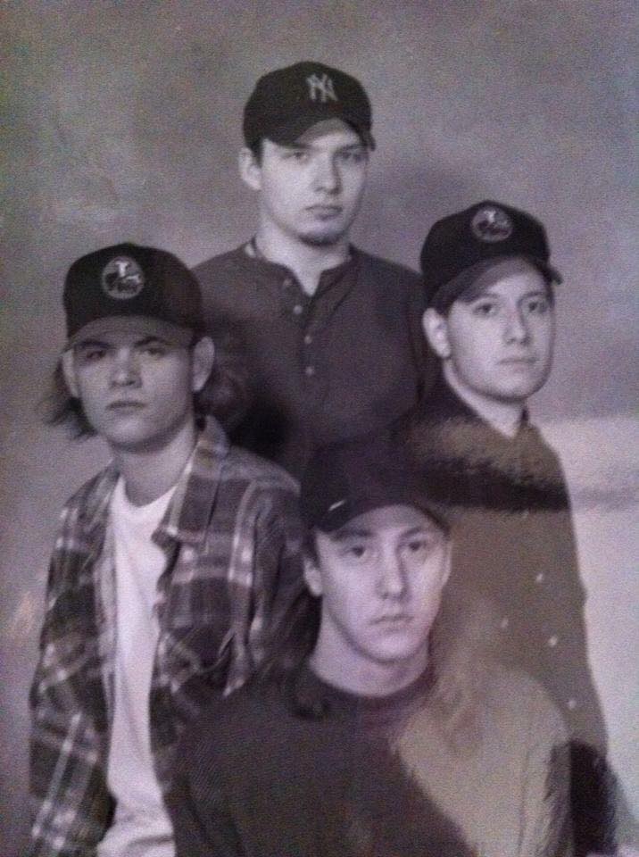 LegbonePunk's tweet photo. Happy turkey day everybody and happy 29th birthday LEGBONE!

Let's celebrate by eating too much, drinking too much and listening to LEGBONE a little too loud.

ITUNES https://t.co/qXcNZwbQfu

SPOTIFY https://t.co/NTWFyPNNhq

AMAZON https://t.co/ekqRUGr9eP https://t.co/WqnMDUxNDb