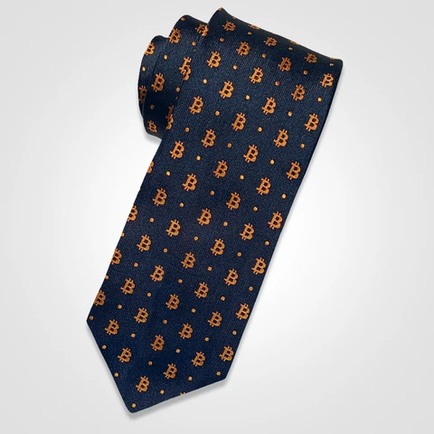 RVRTies's tweet photo. Happy Thanksgiving!🦃  Make your first Black Friday purchases a #Bitcoin and/or #Ethereum ties.  https://t.co/tBUDKeXn3M  DMs open or email at rvr@rvrneckwear.com https://t.co/LpdpJmxKXv
