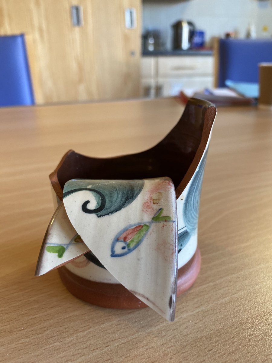SkBolster's tweet photo. Sorry mum @nanachr09481149 after what feels like a million years of keeping my mug safe travelling between several promotions at work @AWPNHS I broke my beautiful mug today 😢 https://t.co/MTUNjgo1Ob