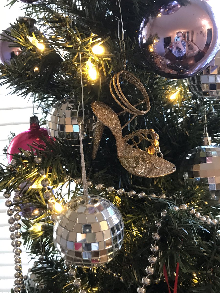 redwinggirl51's tweet photo. My tree up close mirror balls  and shoes dwts themed #teamsellingit forever @Chrishell7 @Gleb_Savchenko https://t.co/00NbBEzCgb
