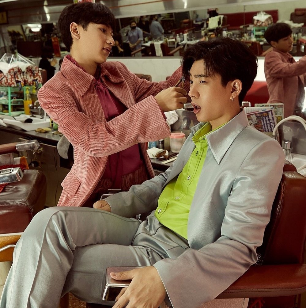 GunAtthaphanPH_'s tweet photo. [IG Story Update] ¦ 112620

© anuruqofficial

The vintage vibes 💚

@AtthaphanP @off_tumcial 

#ออฟกัน
#OffGun 
#กันอรรถพันธ์น่ารักกว่าที่คิด
#GAPPHUpdates
#GAPPHStoryUpdates
#GunAtthaphanPPH https://t.co/wmyLA7if1G