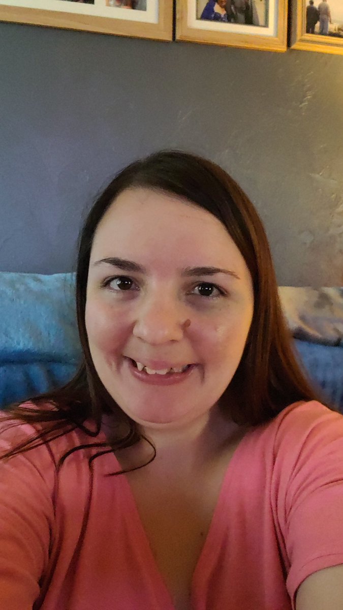 #VerizonLive #MacysParade watching the parade from home as it is live streamed to my TV!!!