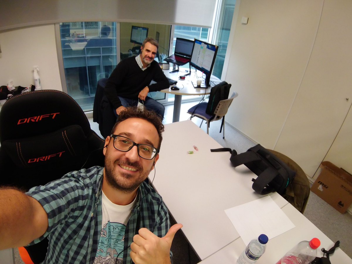 ToneJR's tweet image. On air!!
#vlctesting20
#Codeon
#Backstage