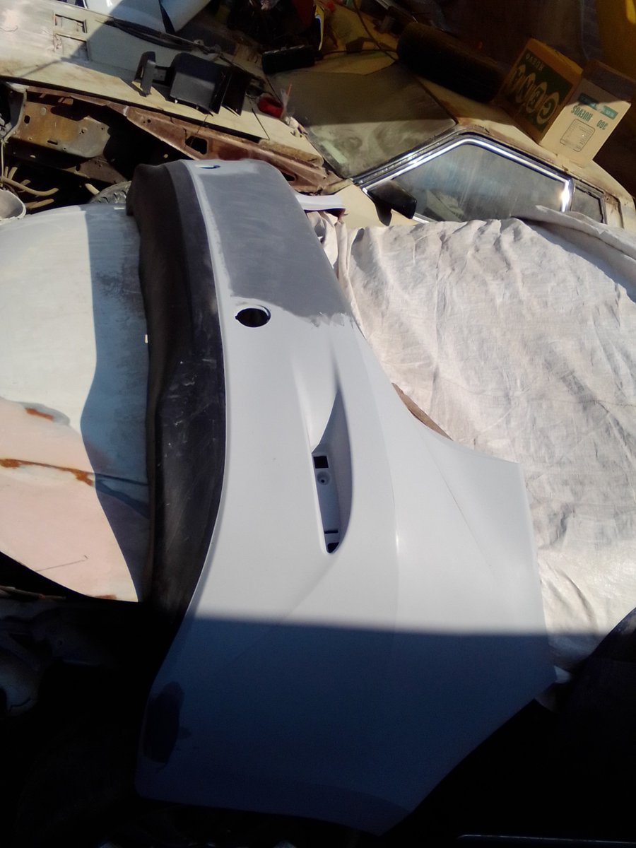 ClimaFox_mx's tweet image. Facia Trasera
#Mazda3 Touring
Preparada lista para Pintar

☎️ 55 CLIMAFOX
📞 55 25462 369
📧 climafox@yahoo.com

#ClimaFox55 #55 #55ClimaFox
#ClimaFox #ClimaMex #13
#Facia #Mazda #3 #Pintura
#HojalateriaYPintura #Hojalateria
#Gris #Oxford #Titanio #AutoPartes
#Refacciones #Ventas