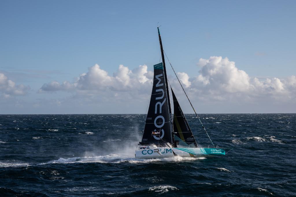 Dernier né de la classe Imoca, l’aventure de <a href="/CORUM_LEpargne/">CORUM L'Epargne</a> a pris fin prématurément dans ce <a href="/VendeeGlobe/">Vendée Globe</a>. Ayant participé à la conception des systèmes de ce bateau, @MerForteDesign apporte son soutien à <a href="/nicotroussel/">Nicolas Troussel</a> et à toute son équipe. Vous reviendrez plus forts ! 
#VG2020