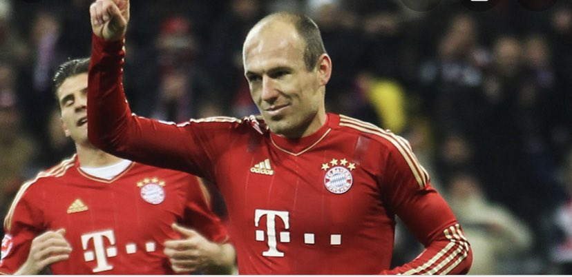 11-12 season: Under new manager Jupp Heynckes (who was previously interim after LVG was sacked April 2011), Robben still managed to produce a good season with 19 goals and 10 assists (goal contribution every 95 minutes), but this was probably his worst season ever personally.