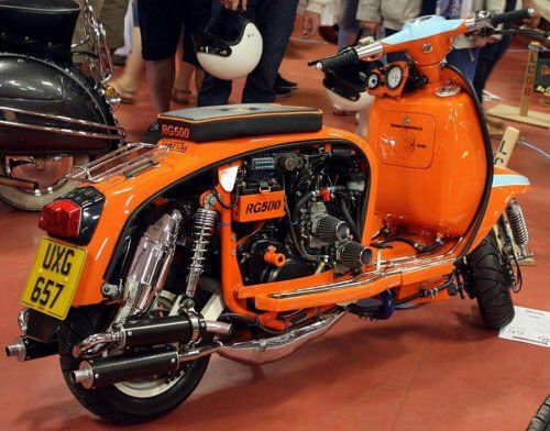 popsyosh34's tweet image. RG500 powered Lambretta Scooter
#betterpic #mental 
@trojan_sc