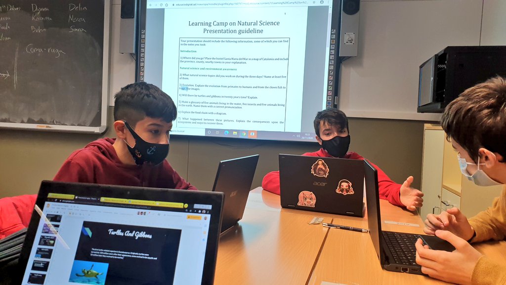 INSEuropa's tweet image. Els 🙋‍♀️🙋‍♂️de 2n d'#ESO redacten les conclusions de  l'estada 🇬🇧 en @cdapaucasals
Moltes gràcies monitors @CICVIATGES
Demà presentacions 💪
Programa #POEFA amb fons 🇪🇺 @EU_Social
@LHEDUCACIO
#Bellvitge