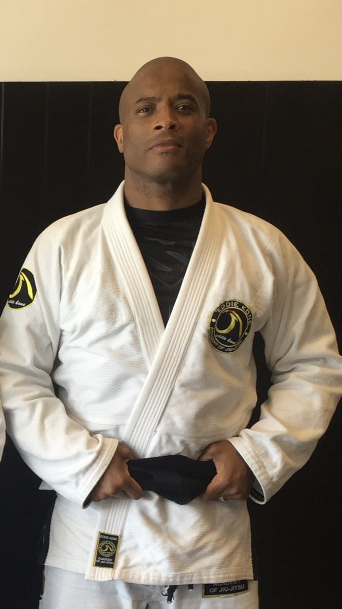 ShaunEscoffery's tweet photo. Three years today I received my black belt in Gracie jiu-jitsu along side my Brother @PTGrappler under my Professor Eddie Kone. It is one of my proudest achievements! #eddiekone #graciejiujitsu #heliogracie #eddiekoneselfdefence #Bjj #MMA #martialarts https://t.co/xxUtOv2OjS