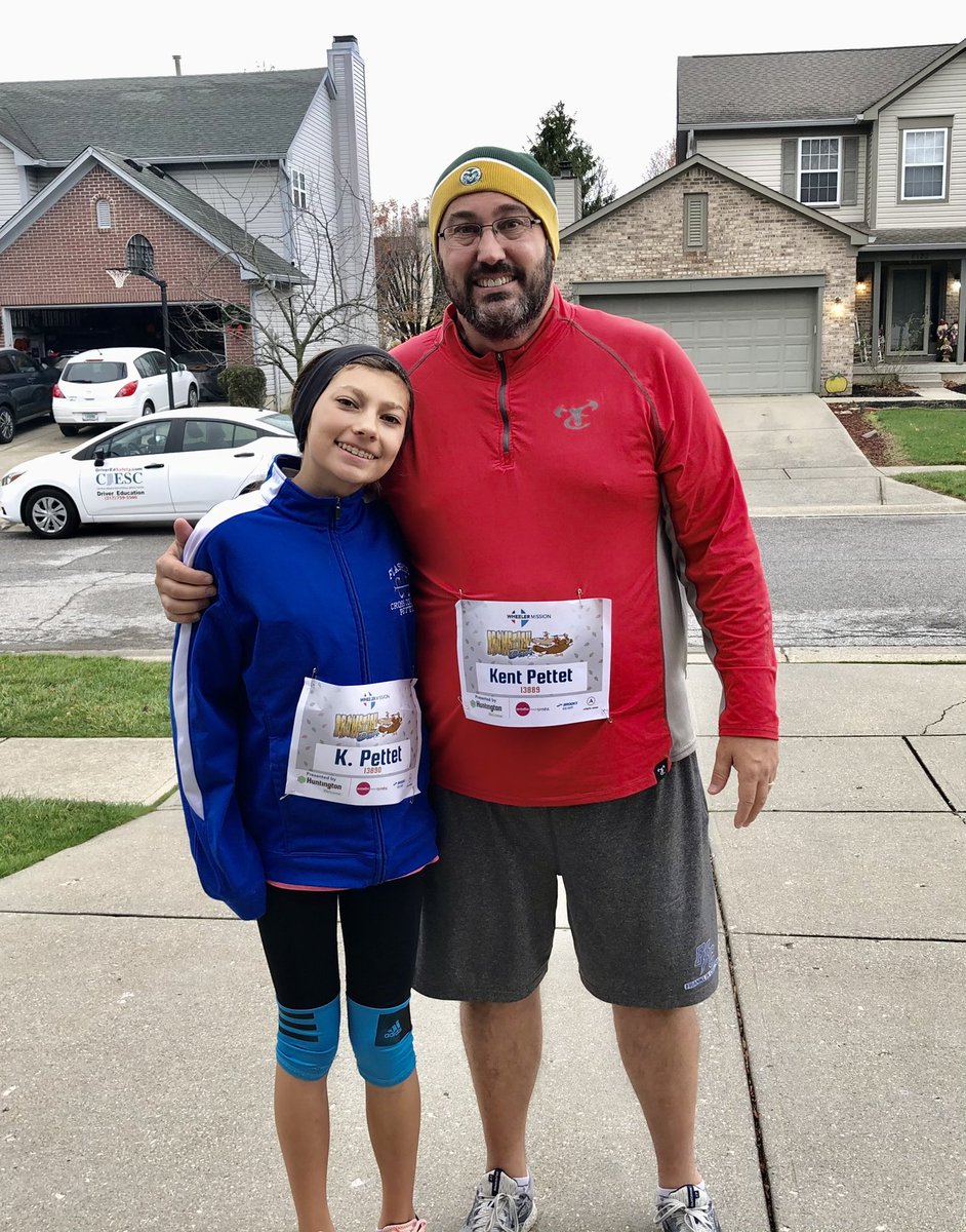 Pettet22's tweet photo. Kaitlyn & I ran the virtual Drumstick Dash 4 Wheeler Mission🏃🏻♀️🏃🏻♂️Somehow K won-barely-but she won-by 30 mins. Was the start. K got out of the gate a little faster than me. Happy Thanksgiving 🦃🍁🍽 #DrumstickDash #VirtualDrumstickDash. #ADashOfThanks - Thankful 4 an amazing God! https://t.co/Qr25hcF7mo