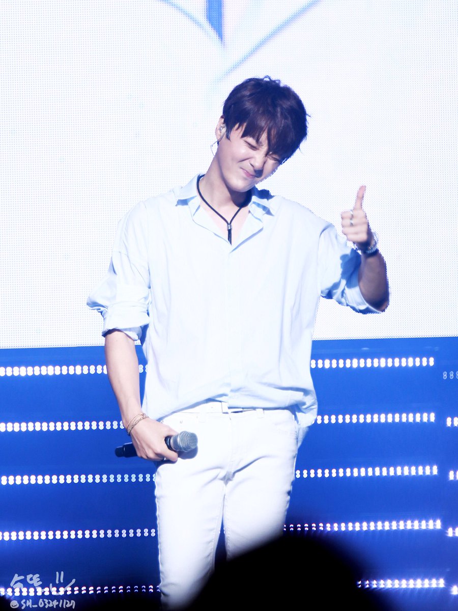 생일 축하해요 사랑해요 🧡

#Happyhyesungday #셩탄절 #신화 #신혜성 #SHINHWA #HYESUNG